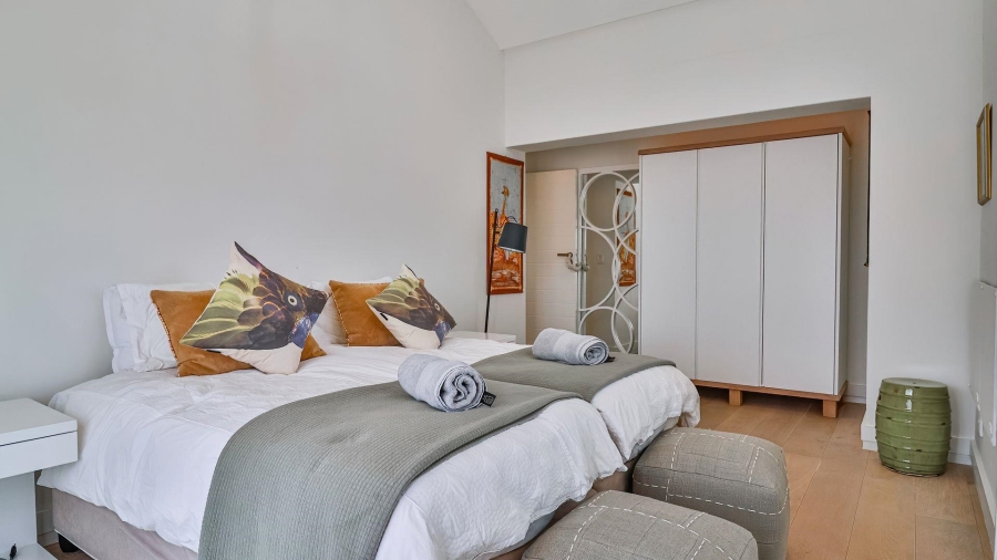 3 Bedroom Property for Sale in De Kelders Western Cape